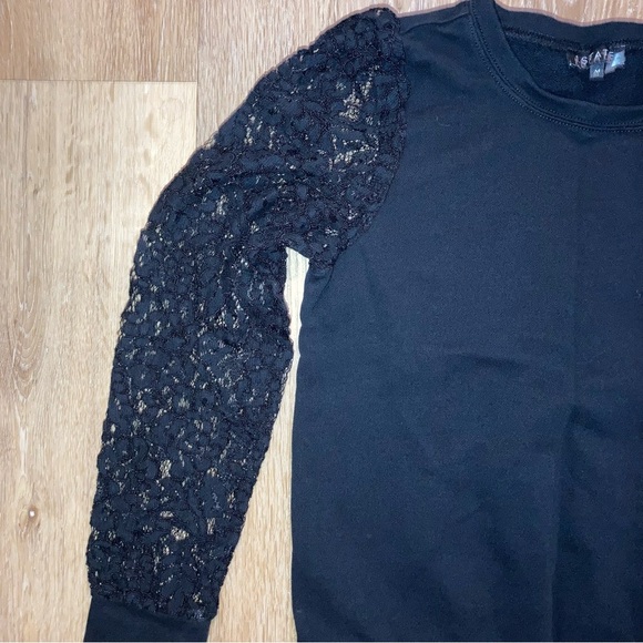 1. State Women’s Classic Black Cotton Top with Lace Sleeves | Size Medium - Picture 3 of 9